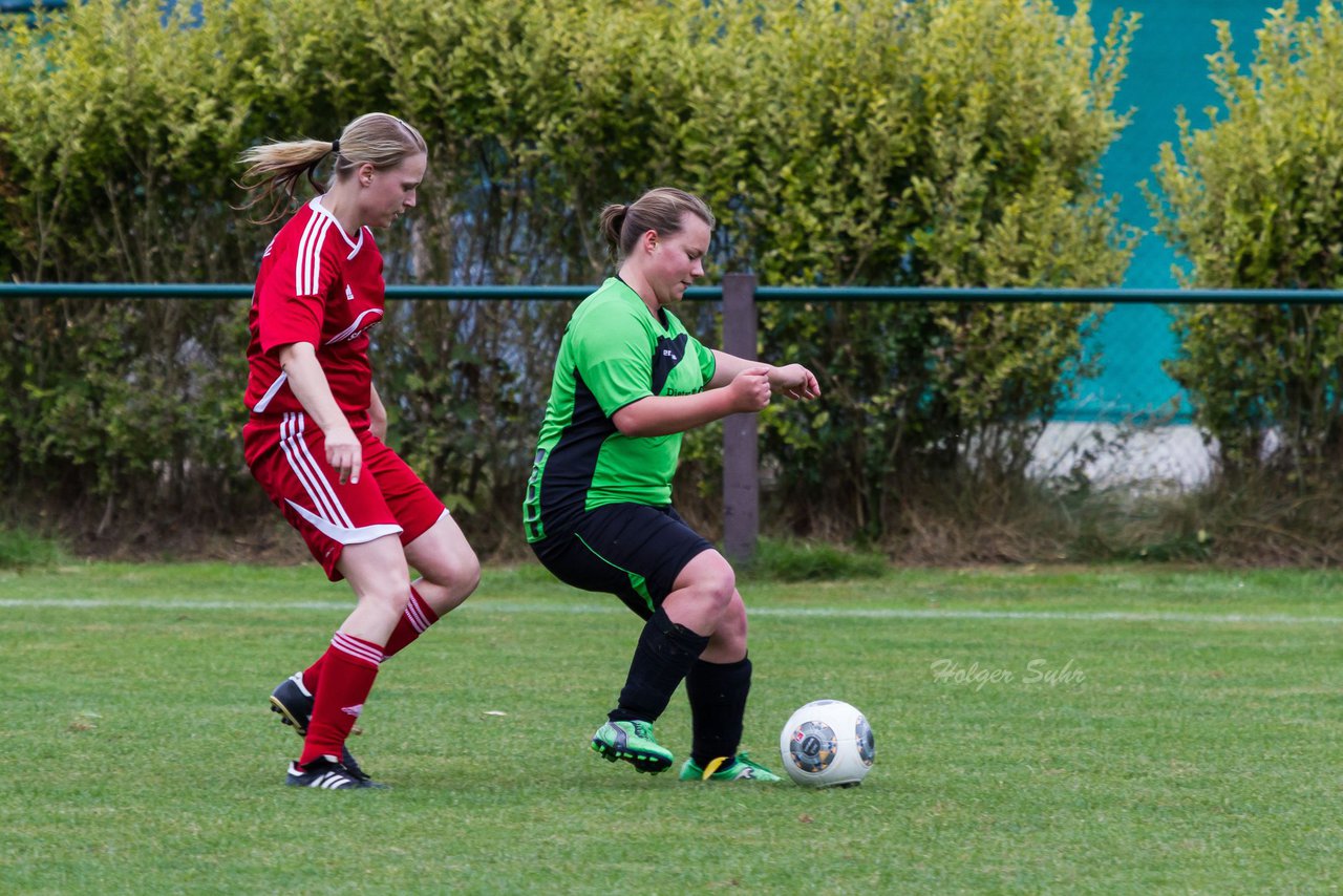 Bild 110 - Frauen SG Schmalfeld/Weddelbrook - Ratzeburger SV : Ergebnis: 1:7